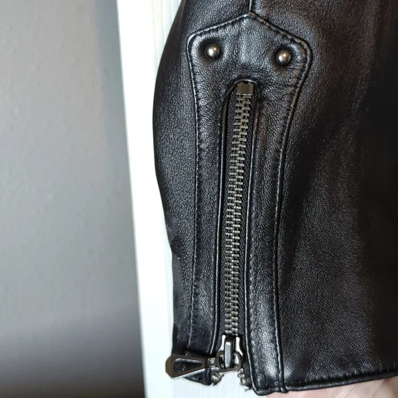 Wilsons Leather Black Leather Jacket - Picture 3 of 10